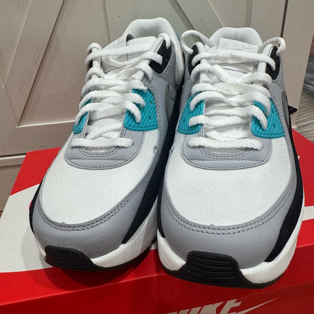 Nike Air Max 90 LV8 ‘Laser Blue’ Women's 9.5 - Picture 5 of 8